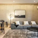 The Signature G16 - Lux 2 Bedroom Aprt In De Waterkant