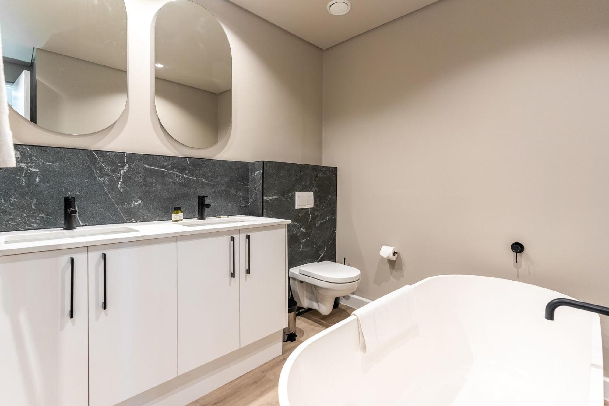 Apartamento The Signature G16 - Lux 2 Bedroom Aprt In De Waterkant *