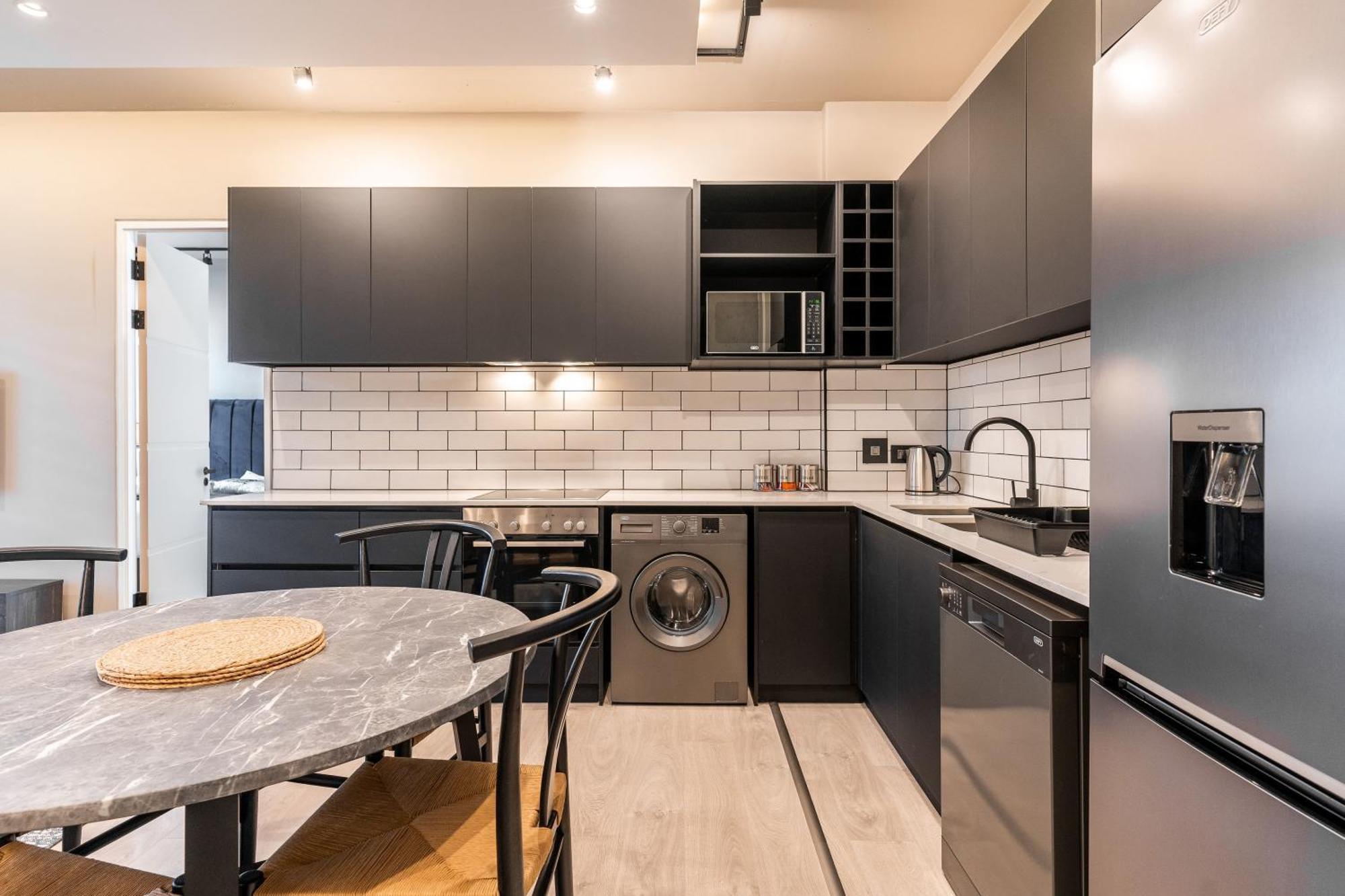 Apartment The Signature G16 - Lux 2 Bedroom Aprt In De Waterkant *