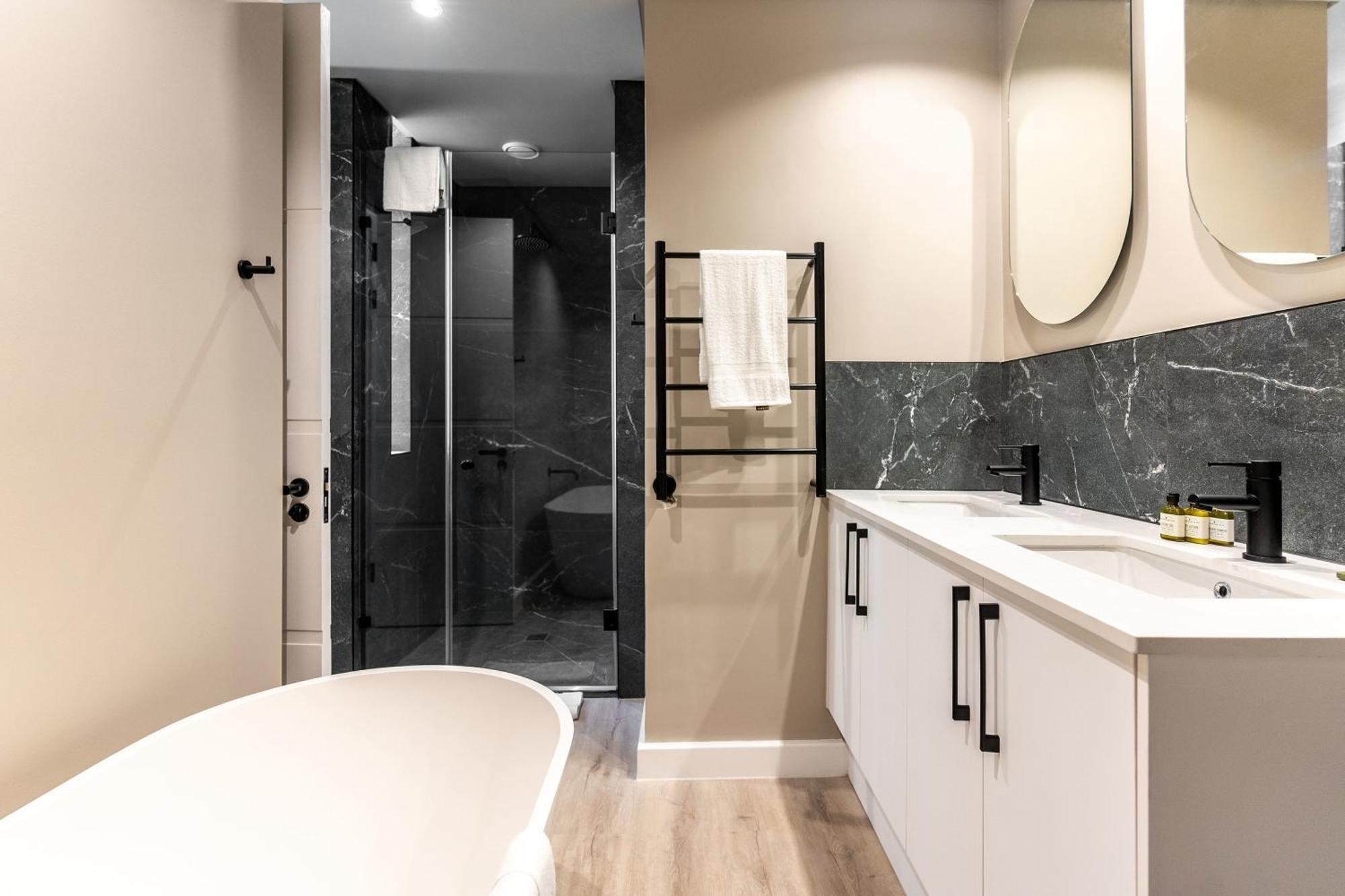 Apartment The Signature G16 - Lux 2 Bedroom Aprt In De Waterkant *
